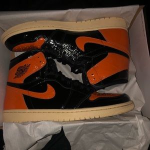 Air Jordan 1 Retro High OG ‘Shattered Backboard’